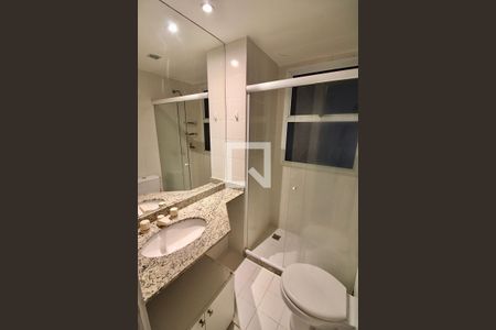 Apartamento à venda com 73m², 2 quartos e 2 vagasBanheiro do Quarto 1