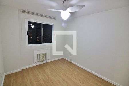 Apartamento à venda com 73m², 2 quartos e 2 vagasQuarto 1