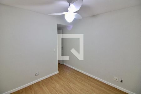 Apartamento à venda com 73m², 2 quartos e 2 vagasQuarto 2