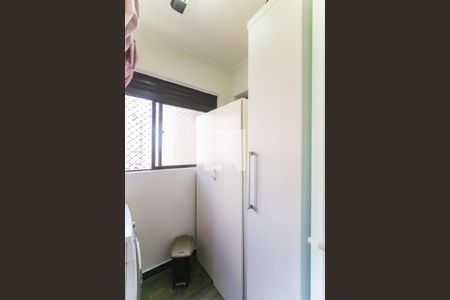 Apartamento à venda com 64m², 2 quartos e 1 vagaÁrea de Serviço
