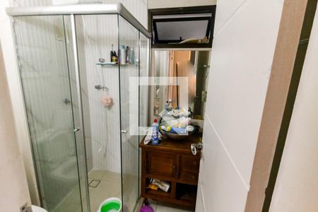 Banheiro de apartamento à venda com 2 quartos, 64m² em Panamby, São Paulo