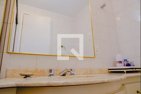 Apartamento à venda com 160m², 5 quartos e 3 vagas Apartamento à venda com 160m², 5 quartos e 3 vagasBanheiro Suite 3