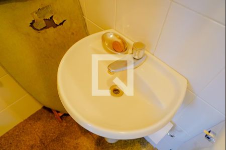 Apartamento à venda com 160m², 5 quartos e 3 vagas Apartamento à venda com 160m², 5 quartos e 3 vagasBanheiro de Serviço