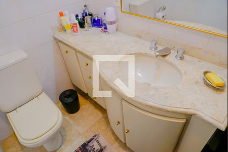 Apartamento à venda com 160m², 5 quartos e 3 vagas Apartamento à venda com 160m², 5 quartos e 3 vagasBanheiro Suíte 4