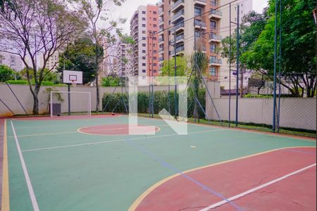 Apartamento à venda com 160m², 5 quartos e 3 vagas Apartamento à venda com 160m², 5 quartos e 3 vagasQuadra Esportiva