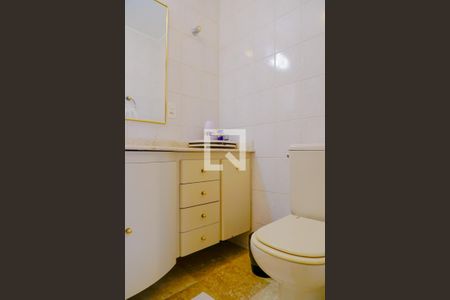 Apartamento à venda com 160m², 5 quartos e 3 vagas Apartamento à venda com 160m², 5 quartos e 3 vagasBanheiro Suite 3