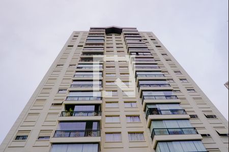 Apartamento à venda com 160m², 5 quartos e 3 vagas Apartamento à venda com 160m², 5 quartos e 3 vagasFachada