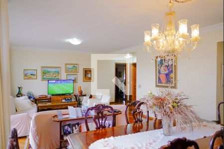 Apartamento à venda com 160m², 5 quartos e 3 vagas Apartamento à venda com 160m², 5 quartos e 3 vagasSala