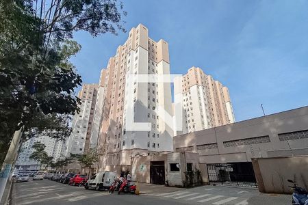 Apartamento à venda com 40m², 2 quartos e sem vagaÁrea comum