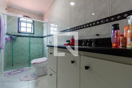 Casa à venda com 750m², 7 quartos e 3 vagas Casa à venda com 750m², 7 quartos e 3 vagasCasa 2 - Banheiro Suíte