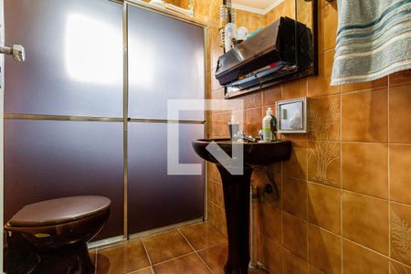 Casa à venda com 750m², 7 quartos e 3 vagas Casa à venda com 750m², 7 quartos e 3 vagasBanheiro