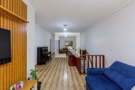 Sala de casa à venda com 7 quartos, 750m² em Vila Paranaguá, São Paulo