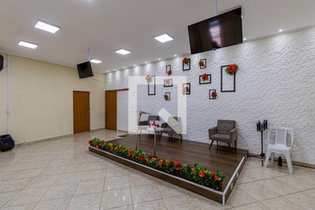 Casa à venda com 750m², 7 quartos e 3 vagas Casa à venda com 750m², 7 quartos e 3 vagasÁrea comum