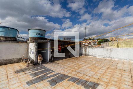Casa à venda com 750m², 7 quartos e 3 vagas Casa à venda com 750m², 7 quartos e 3 vagasTerraço