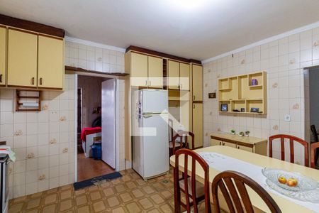 Casa à venda com 750m², 7 quartos e 3 vagas Casa à venda com 750m², 7 quartos e 3 vagasCozinha