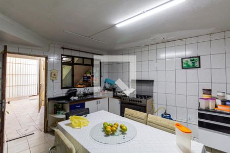 Casa à venda com 750m², 7 quartos e 3 vagas Casa à venda com 750m², 7 quartos e 3 vagasCasa 3 - Cozinha