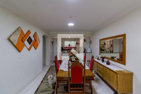 Casa à venda com 750m², 7 quartos e 3 vagas Casa à venda com 750m², 7 quartos e 3 vagasCasa 2 - Sala de Jantar
