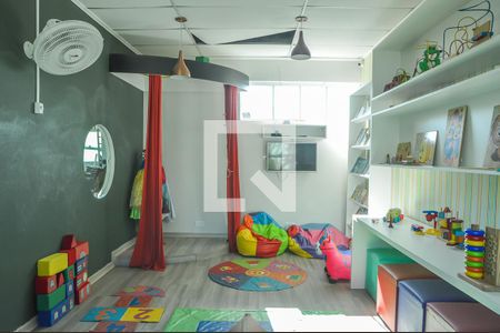 Casa de condomínio à venda com 111m², 3 quartos e 2 vagasÁrea comum