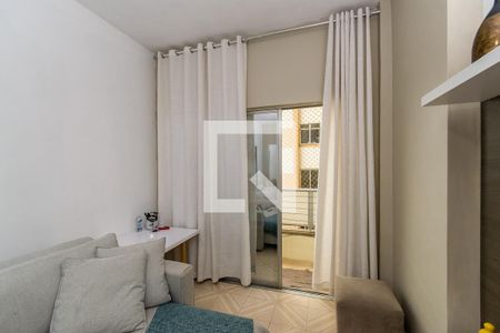 Sala de apartamento à venda com 2 quartos, 78m² em Olaria, Rio de Janeiro