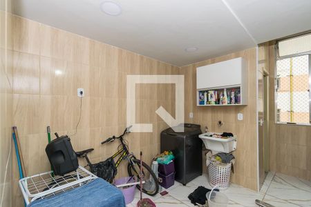 Apartamento à venda com 78m², 2 quartos e 1 vagaÁrea de Serviço