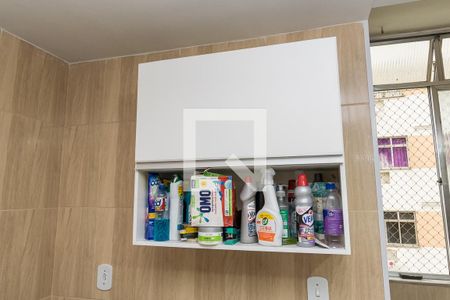 Apartamento à venda com 78m², 2 quartos e 1 vagaÁrea de Serviço - Armário