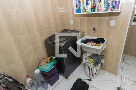 Apartamento à venda com 78m², 2 quartos e 1 vagaÁrea de Serviço