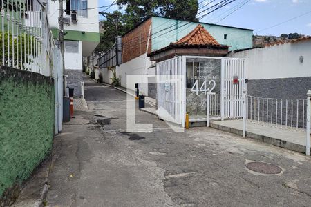 Apartamento à venda com 64m², 2 quartos e 1 vaga Apartamento à venda com 64m², 2 quartos e 1 vagaFachada do condomínio