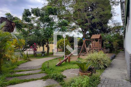 Apartamento à venda com 64m², 2 quartos e 1 vaga Apartamento à venda com 64m², 2 quartos e 1 vagaÁrea comum - Playground