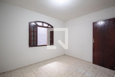 Quarto de casa para alugar com 1 quarto, 50m² em Bussocaba, Osasco