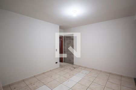Sala de casa para alugar com 1 quarto, 50m² em Bussocaba, Osasco