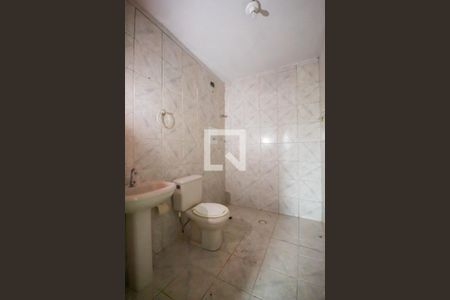 Banheiro de casa para alugar com 1 quarto, 50m² em Bussocaba, Osasco