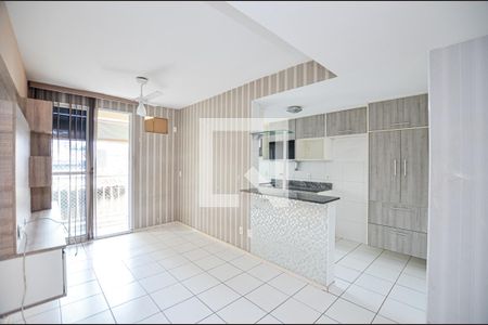 Sala de apartamento para alugar com 2 quartos, 70m² em Centro, Niterói