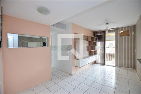 Sala de apartamento para alugar com 2 quartos, 70m² em Centro, Niterói