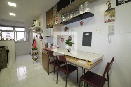 Apartamento à venda com 123m², 3 quartos e 2 vagasCozinha