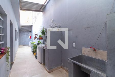 Casa para alugar com 52m², 1 quarto e sem vagaÁrea de Serviço