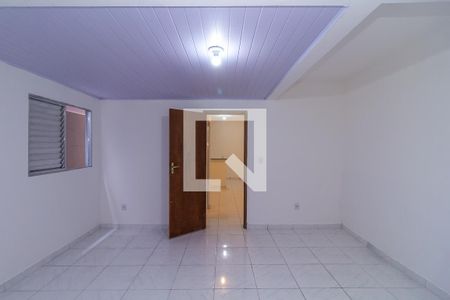 Quarto de casa para alugar com 1 quarto, 52m² em Quinta da Paineira, São Paulo