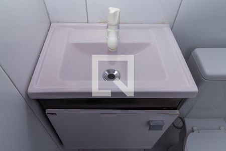 Banheiro de casa para alugar com 1 quarto, 52m² em Quinta da Paineira, São Paulo