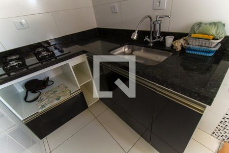 Casa de condomínio à venda com 42m², 2 quartos e 1 vaga Casa de condomínio à venda com 42m², 2 quartos e 1 vagaCozinha/Área de Serviço