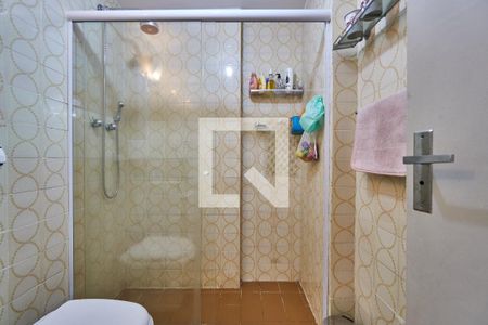 Apartamento à venda com 76m², 2 quartos e 1 vagaBanheiro Social