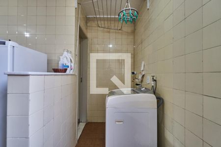 Apartamento à venda com 76m², 2 quartos e 1 vagaÁrea de Serviço