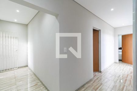 Corredor de casa para alugar com 3 quartos, 458m² em Maria Helena (justinópolis), Belo Horizonte