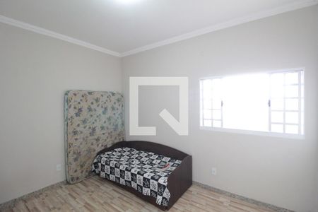 Quarto 1 de casa para alugar com 3 quartos, 458m² em Maria Helena (justinópolis), Ribeirão das Neves