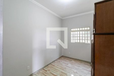 Quarto 2 de casa para alugar com 3 quartos, 458m² em Maria Helena (justinópolis), Belo Horizonte
