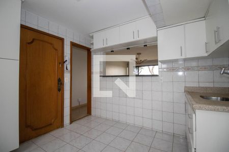 Apartamento para alugar com 83m², 3 quartos e sem vaga Apartamento para alugar com 83m², 3 quartos e sem vagaCozinha