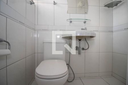 Apartamento para alugar com 83m², 3 quartos e sem vaga Apartamento para alugar com 83m², 3 quartos e sem vagaBanheiro da Suíte