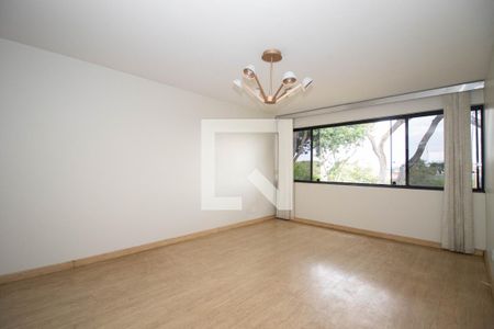 Apartamento para alugar com 83m², 3 quartos e sem vaga Apartamento para alugar com 83m², 3 quartos e sem vagaSala
