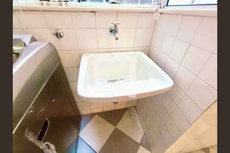 Apartamento para alugar com 100m², 2 quartos e 1 vagaÁrea serviço
