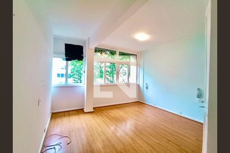 Apartamento para alugar com 100m², 2 quartos e 1 vagaSuíte 1