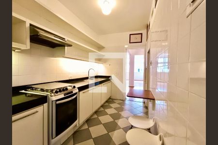 Apartamento para alugar com 100m², 2 quartos e 1 vagaCopa / Cozinha
