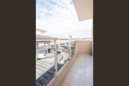 Sacada da Suíte 1 de casa à venda com 3 quartos, 180m² em Cipava, Osasco